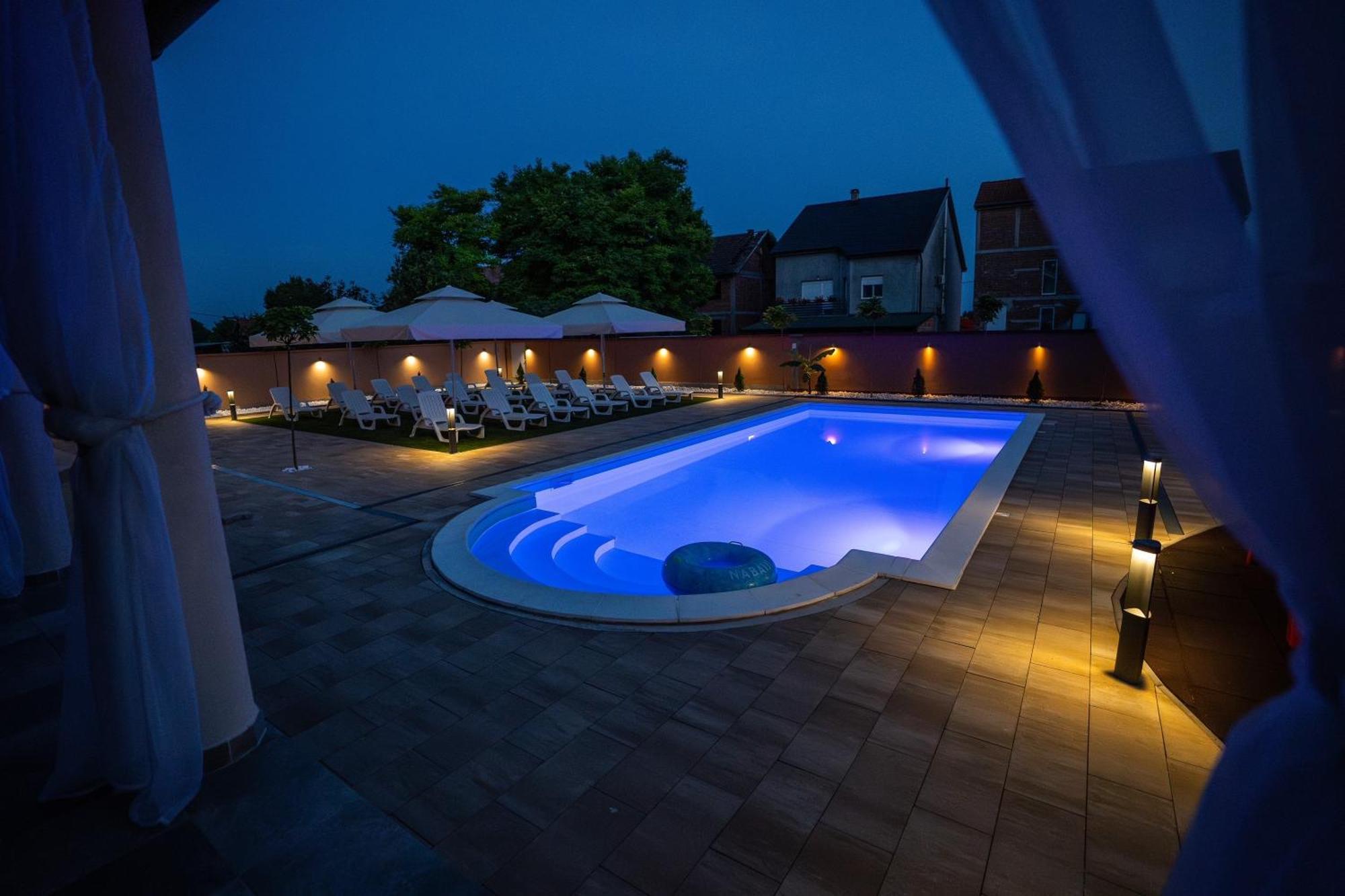 Villa Biser Dunava Vukovar Exterior foto